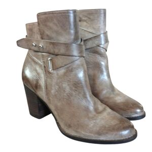Arturo Chang Distressed Leather Block Heeled Boots Belted Ankle Boot size 8.5
